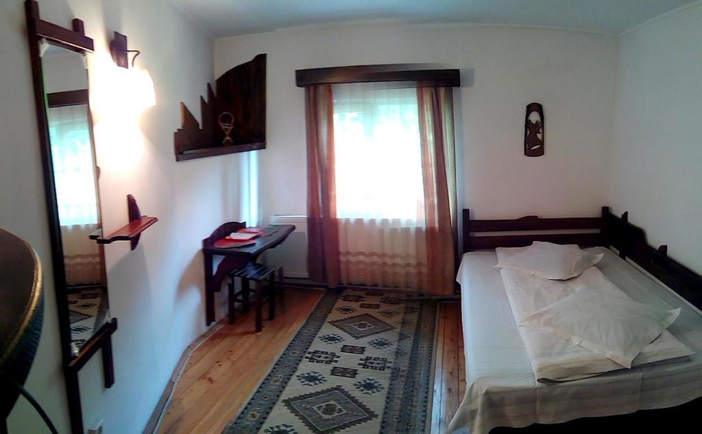 Vila Vanturis Otel Sinaia Oda fotoğraf
